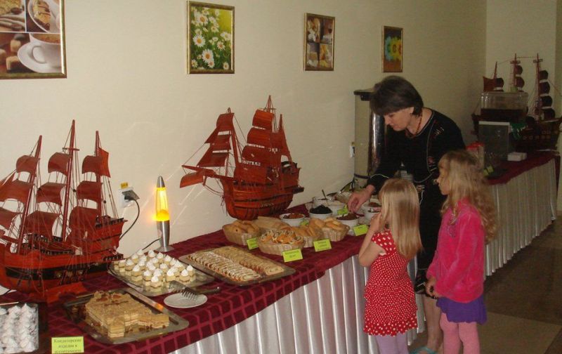 Питание шведский стол