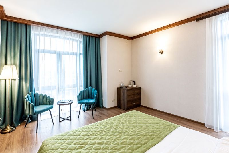 Люкс 2-местный 2-комнатный (308)