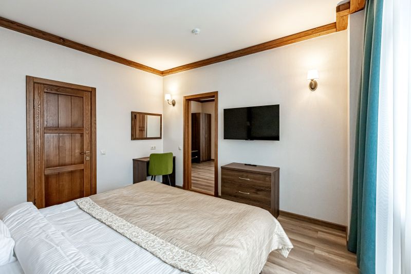 Люкс 2-местный 2-комнатный (208)