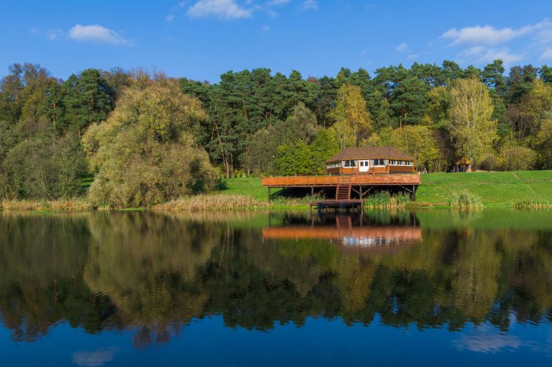 Зал Усадьба на берегу