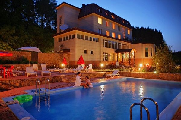 Открытый бассейн