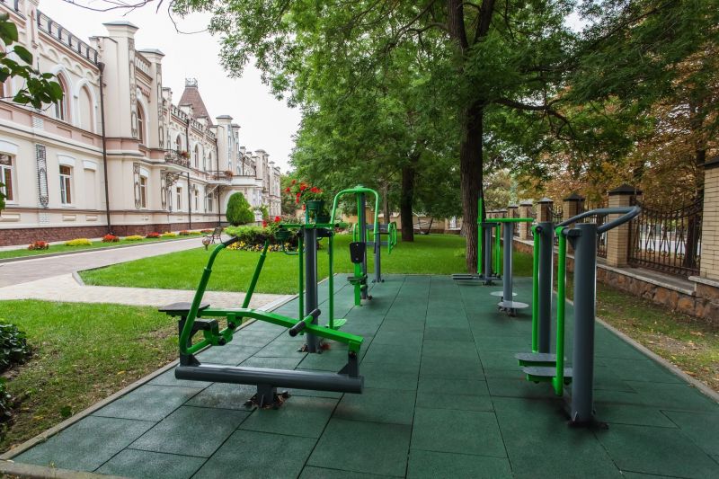 Уличные тренажеры