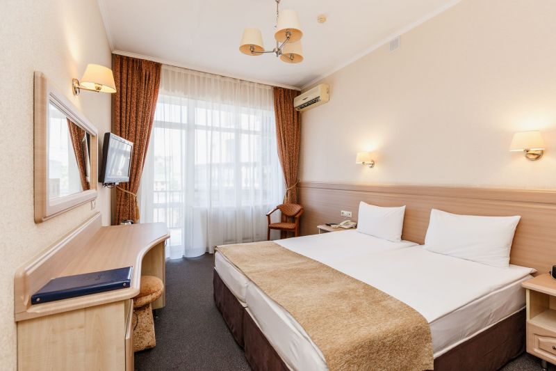 Эконом 2-местный (с балконом, корпус 1)