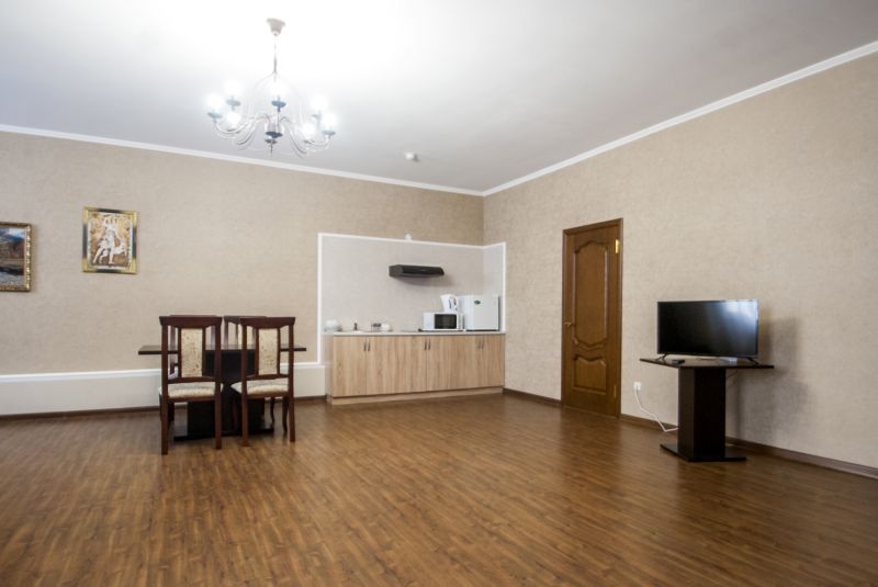 Семейный 4-местный 3-комнатный