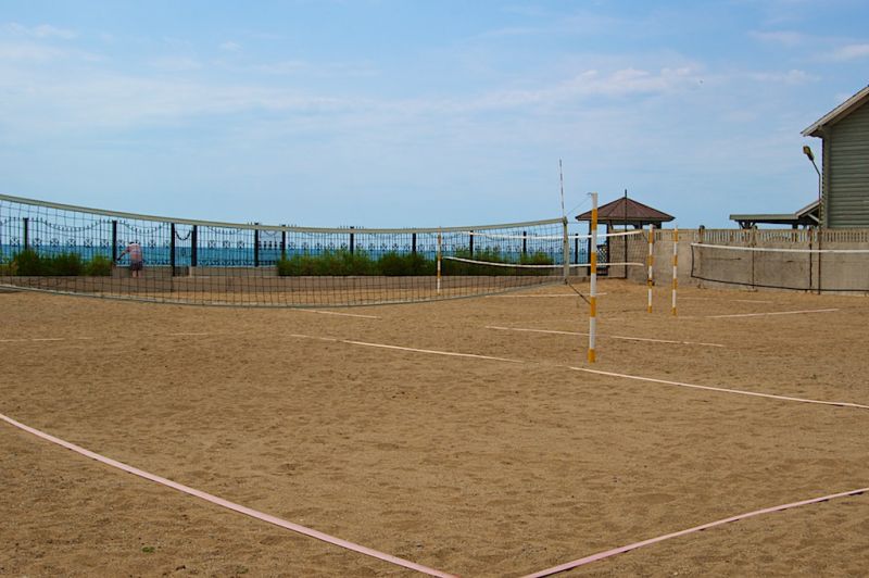 Спортивные площадки