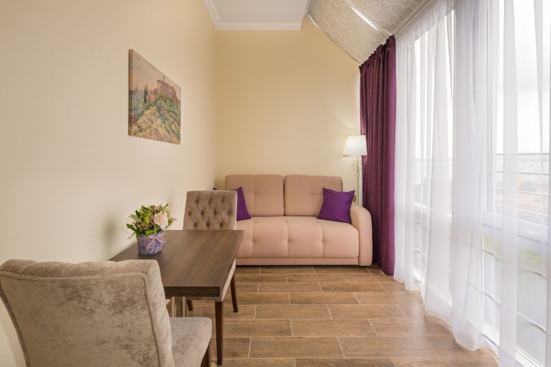 Люкс 4-местный 2-комнатный