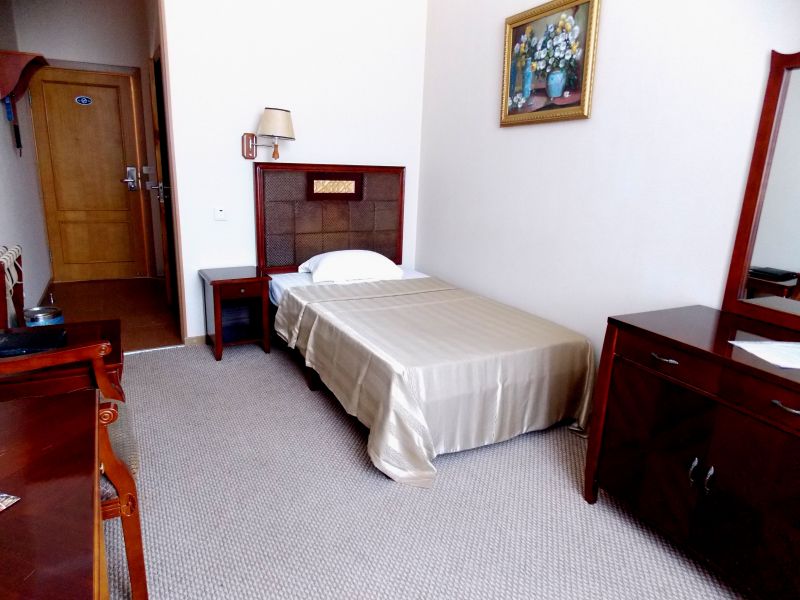 Стандартный 1-местный