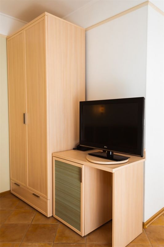 Стандартный 1-местный