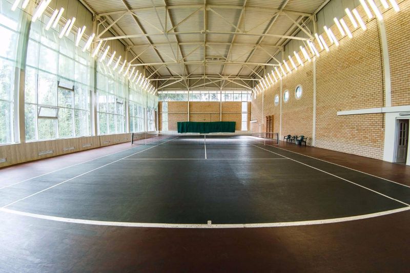 Тенисный корт