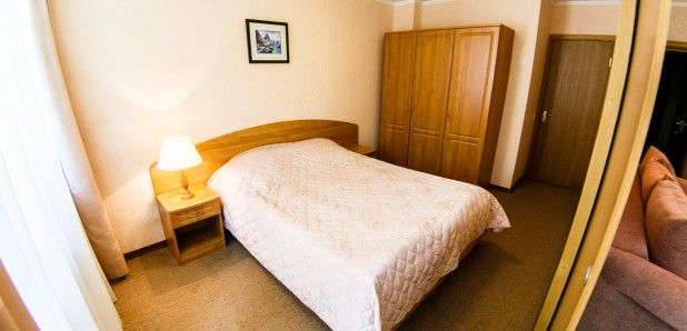 Семейный Стандартный 2-местный 2-комнатный (корпус 3,5)