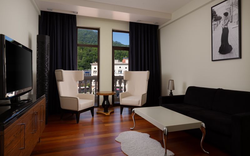 Полулюкс 2-местный (с балконом)