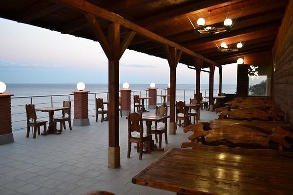 Кафе. Открытая терраса