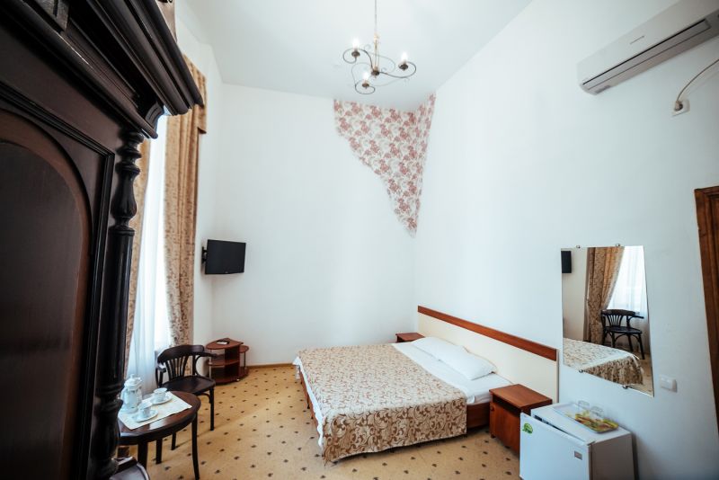 Стандартный 2-местный "Студия художника"