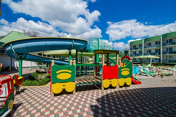 Детская площадка