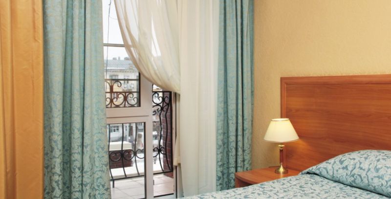 Люкс 4-местный 2-комнатный DBL