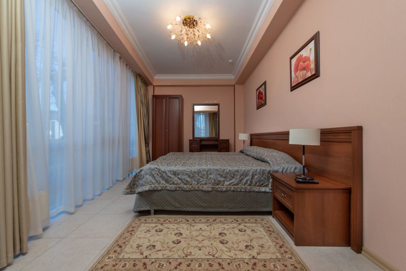 Студия 2-местный 2-комнатный корпус Атлант