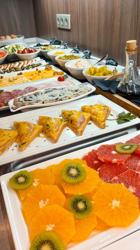 Шведский стол