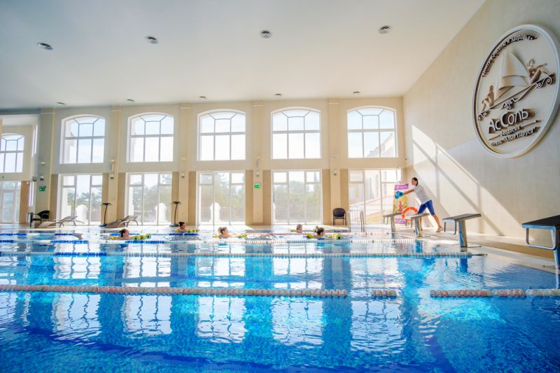 Крытый бассейн в центре "Ассоль" (Алые паруса)