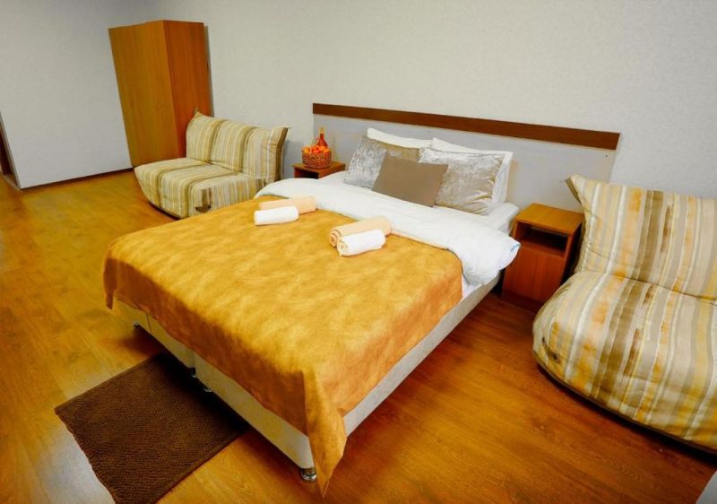 Студио 5-местный