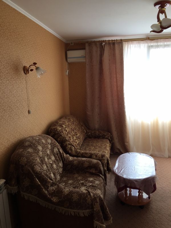 Стандартный 4-местный 2-комнатный