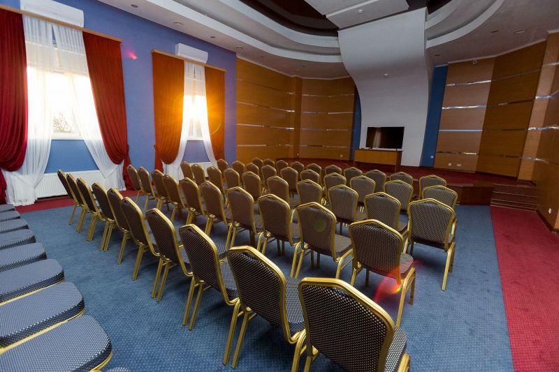 Конференц зал