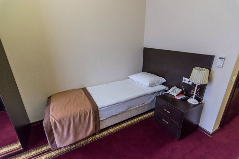 Стандартный 1-местный