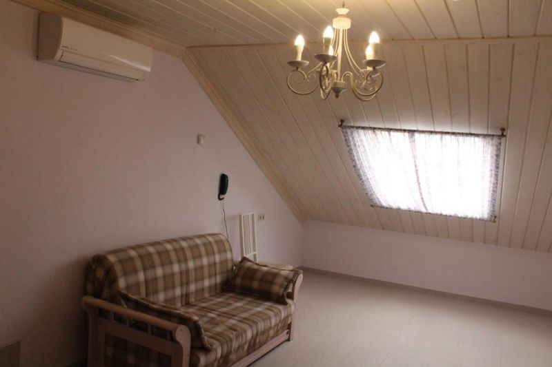 Люкс 3-местный (мансарда)