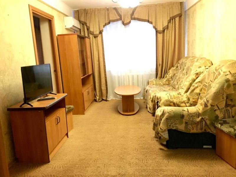 Люкс 4-местный 3-комнатный