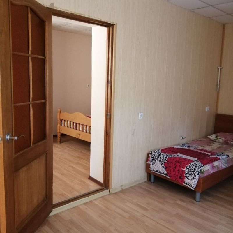 Полулюкс 4-местный 2-комнатный (1.2)