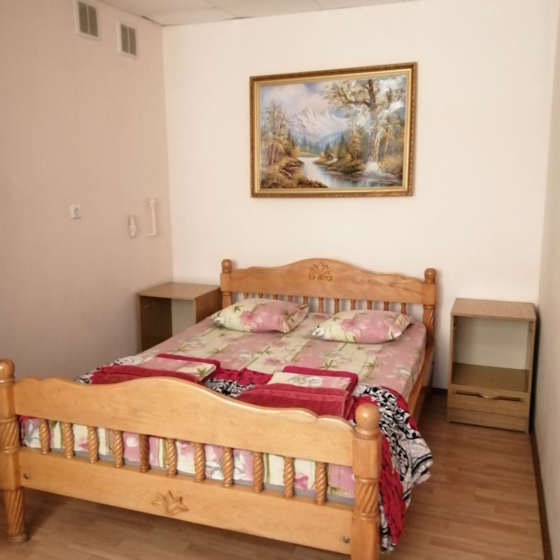 Полулюкс 4-местный 2-комнатный (1.2)