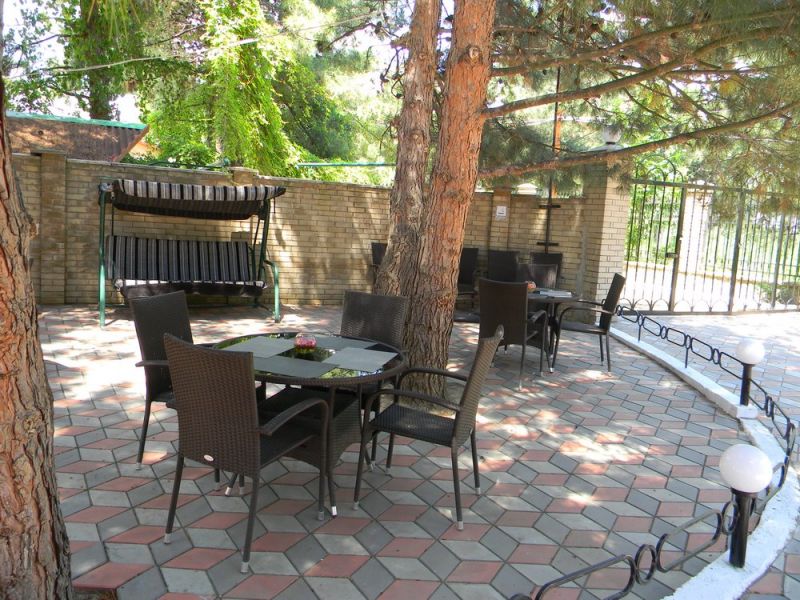 Бювет на территории