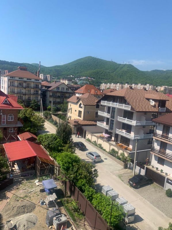 Вид из окна