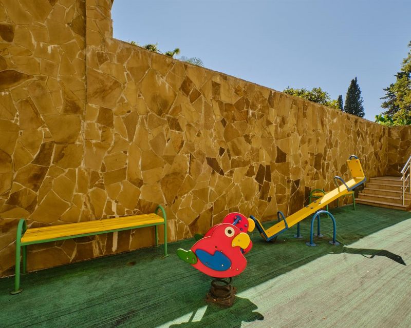 Детская площадка