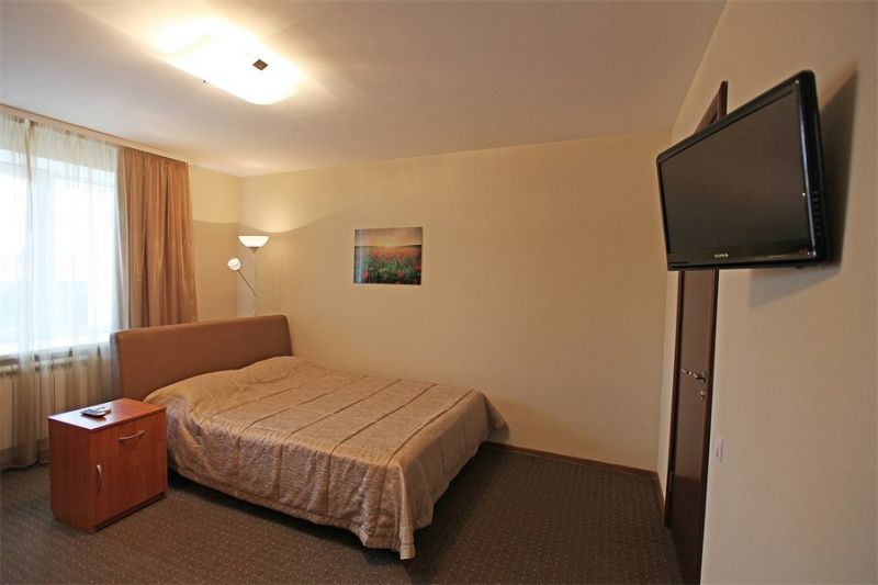 Стандартный 1-местный