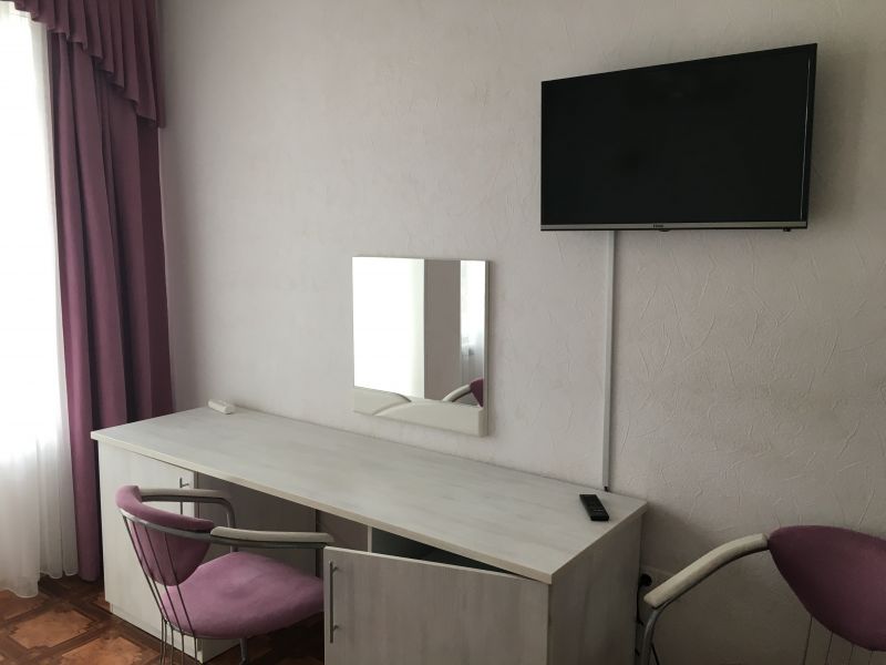 Номер 2-местный 1-комнатный (с доп. местом № 4)