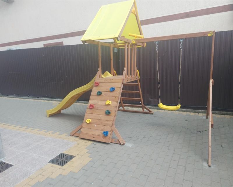 Детская площадка