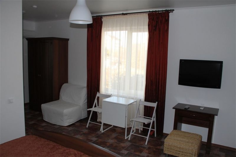 Люкс 3-местный 1-комнатный