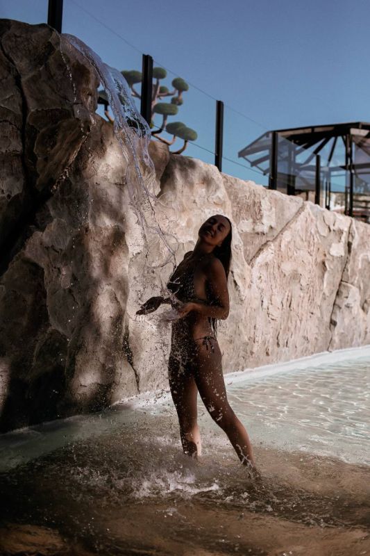 водопад волна