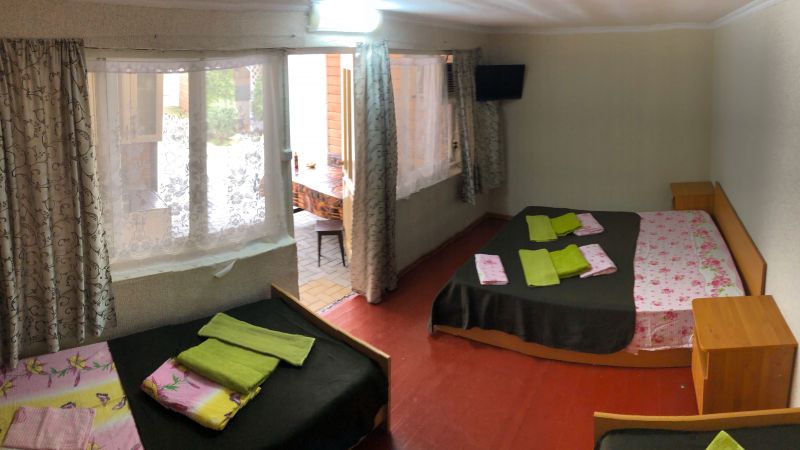 «Юлия» гостевой дом