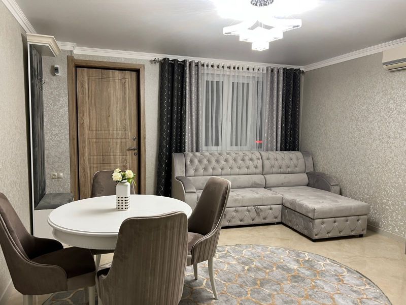 Апартаменты 2-местный Студия (на Эмиргамзаева 14)