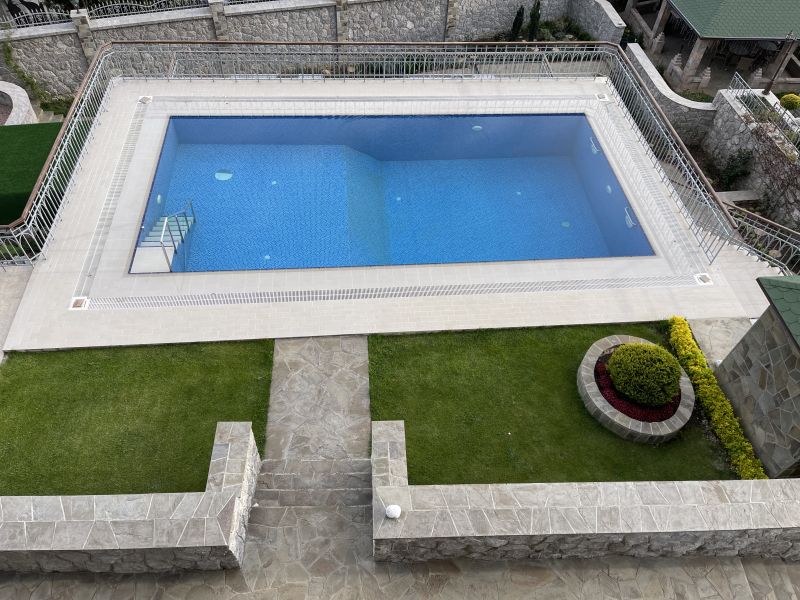 «Замок» гостевой дом