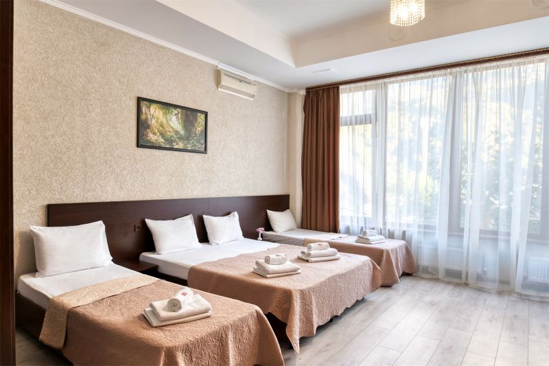 Семейный 3-местный (без балкона, без вида)