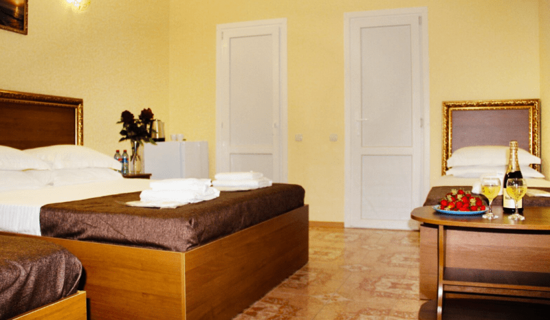 Люкс 4-местный 1-комнатный