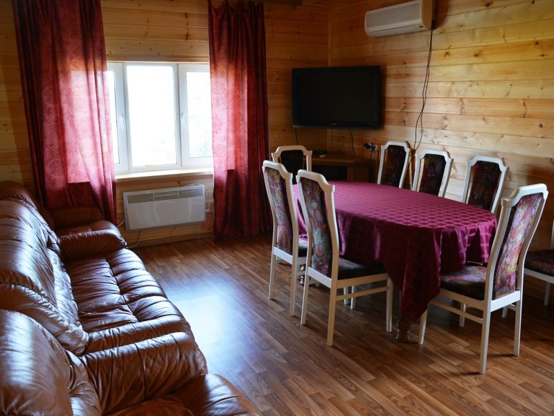 Коттедж №5 7-местный 2-этажный