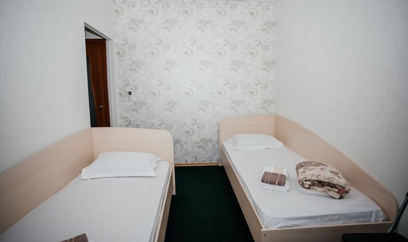 3-местный 2-комнатный