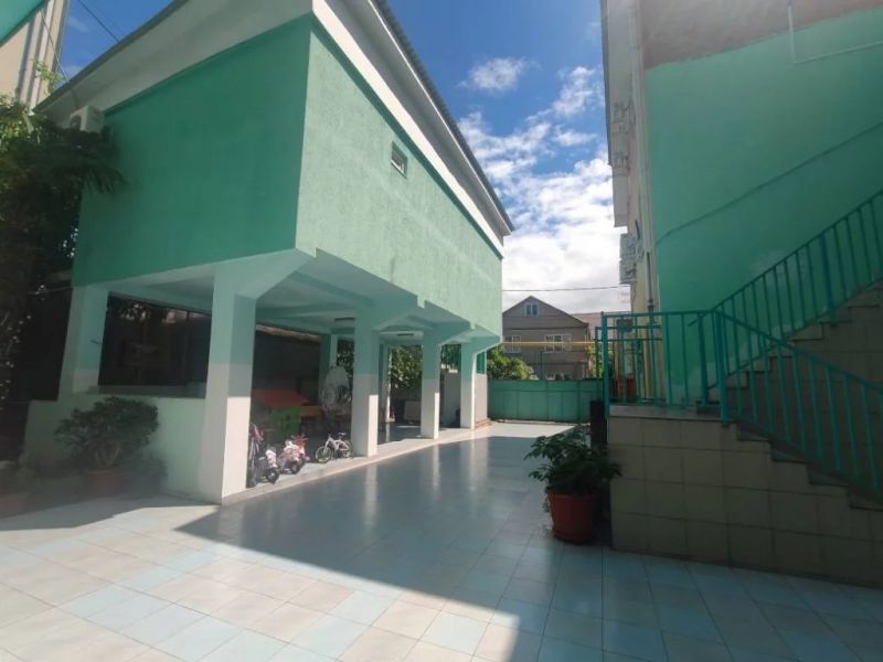 Внешний вид, территория