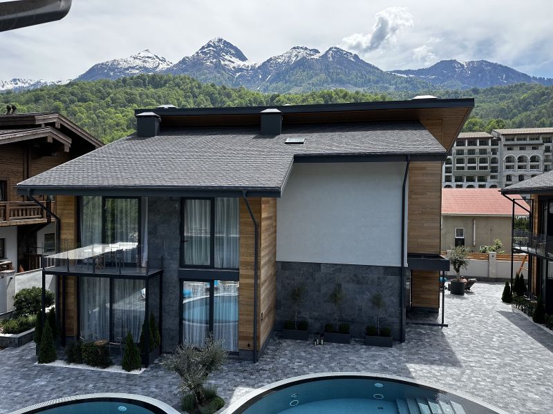 Территория, бассейн