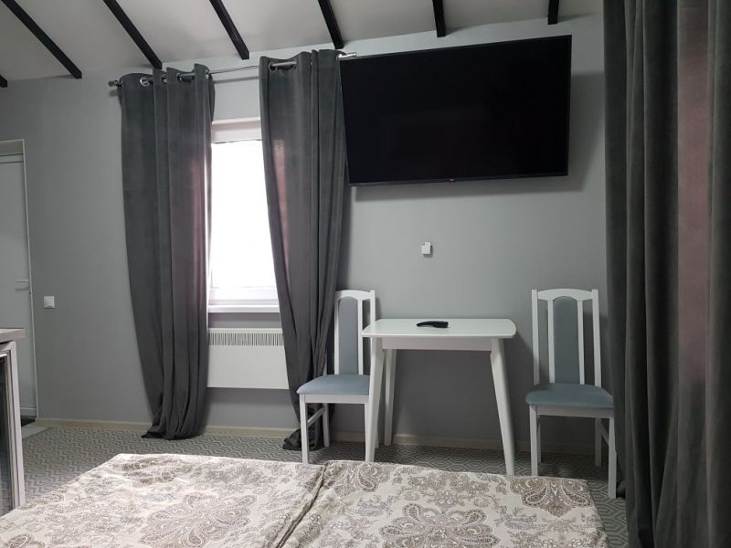 Домик 2-местный (отдельно стоящий из сруба)