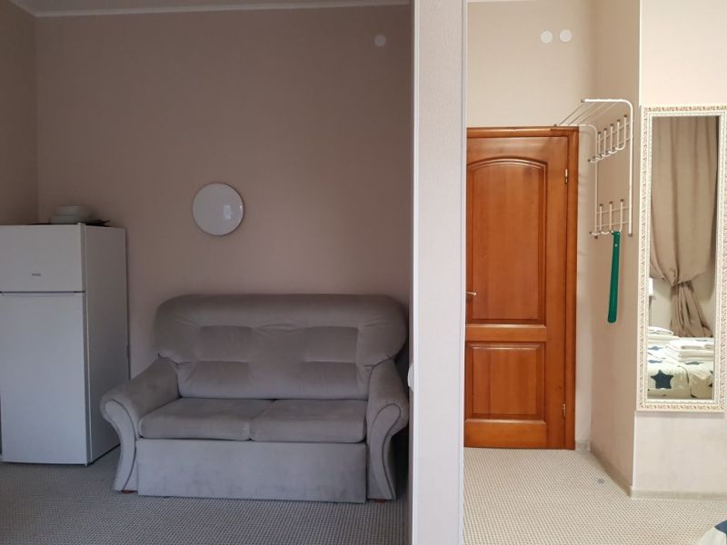 Улучшенный 4-местный (с балконом)