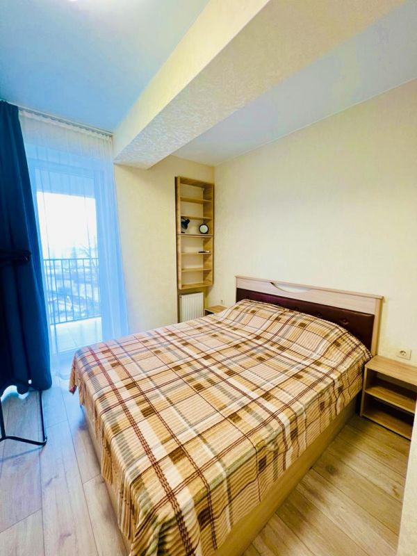 e66fe6a9-c7c5-4be0-bd6a-6ea62e7d6b71